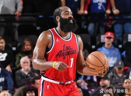 手感火热!萨姆纳半场10中6,罚球7中7得到19分3篮板6助攻 手感火热!萨姆纳半场10中6,罚球7中7得到19分3篮板6助攻