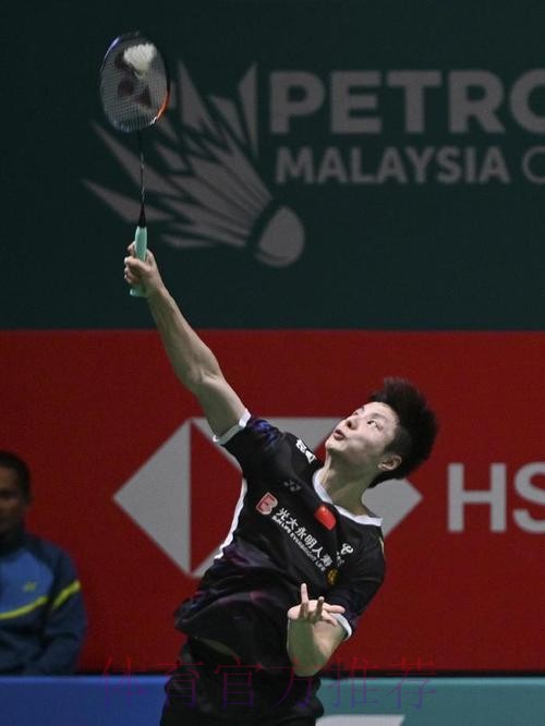石宇奇因伤退赛 获马来西亚公开赛男单亚军 石宇奇因伤退赛 获马来西亚公开赛男单亚军